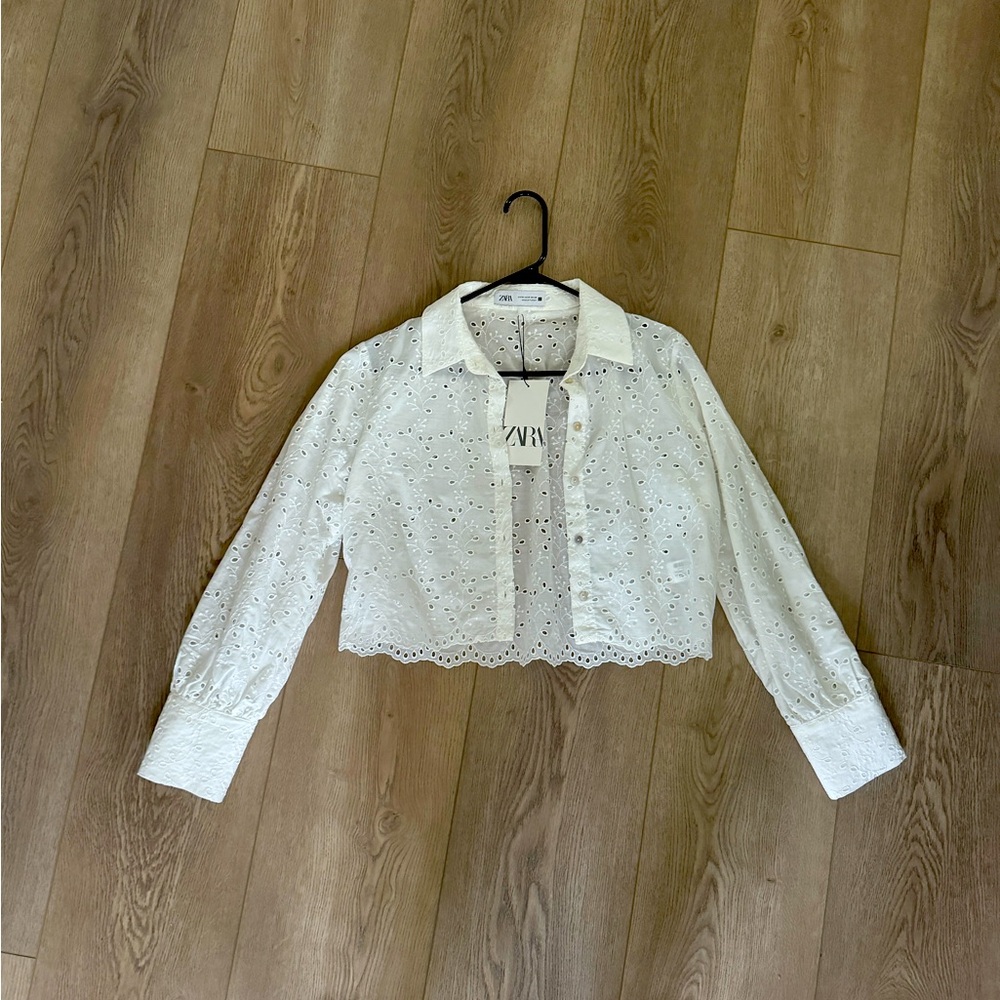 ZARA Long Sleeve Cropped White Blouse *NEVER WORN